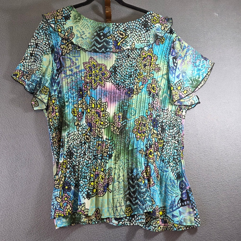 Dressbarn Woman Blue Floral Stained Glass Print Plissé Ruffle Blouse 1X - Picture 3 of 7